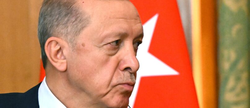 Voto in Turchia, “non diamo Erdogan per finito”. Colloquio con Marco Ansaldo